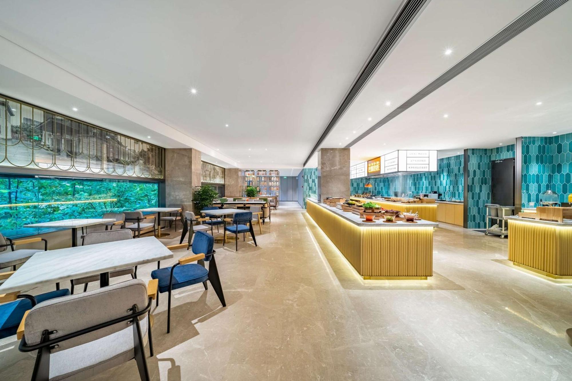 Hilton Garden Inn Chengdu Kuanzhai Alley 외부 사진