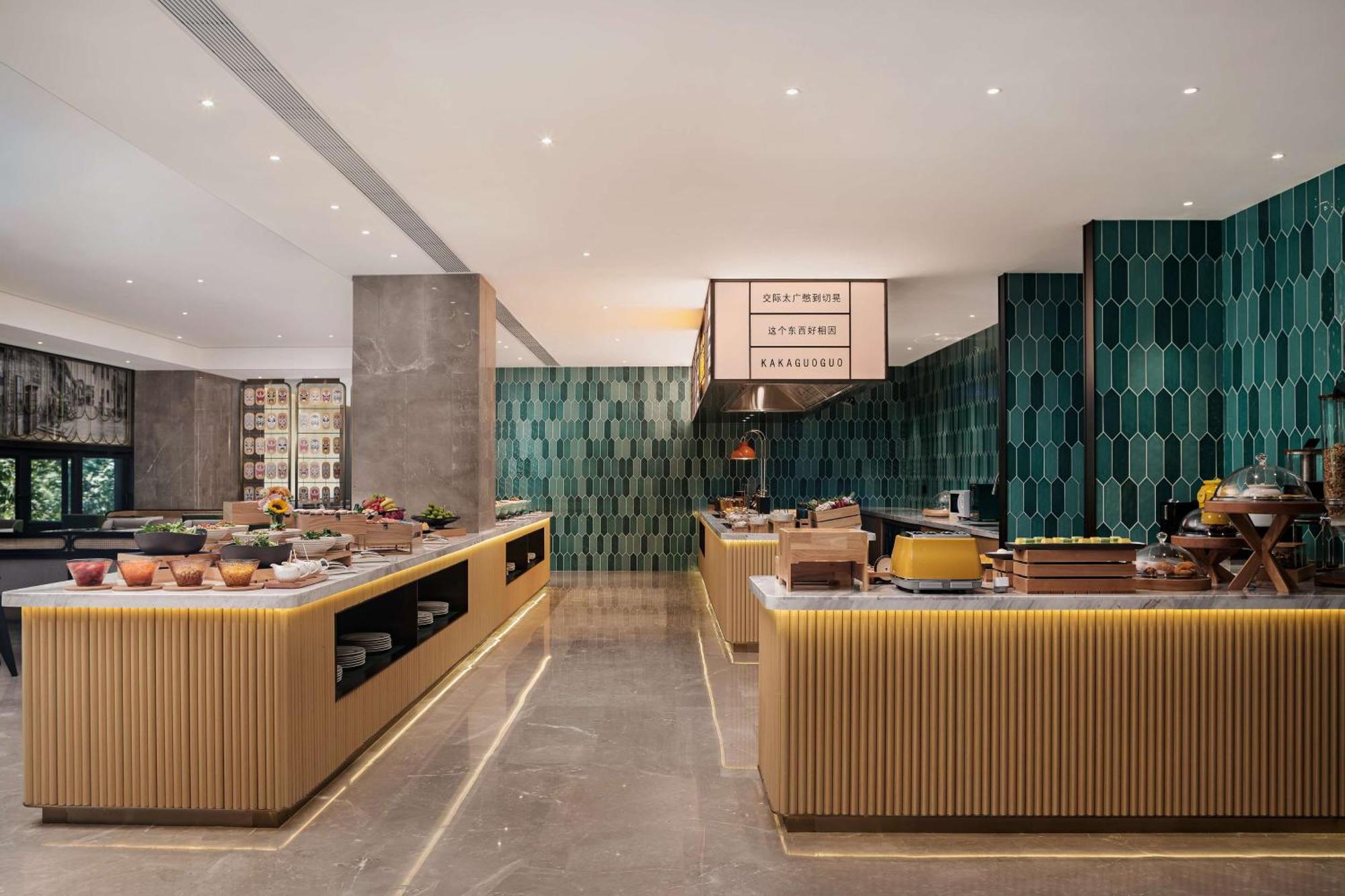Hilton Garden Inn Chengdu Kuanzhai Alley 외부 사진
